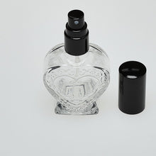 Load image into Gallery viewer, Miniature Heart-Shaped Clear Glass bottle 1/2 oz
